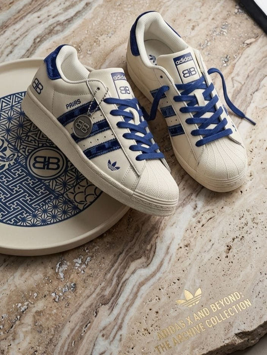 ADIDAS ORIGINALS SUPERSTAR X BALENCIAGA KEYCHAIN*