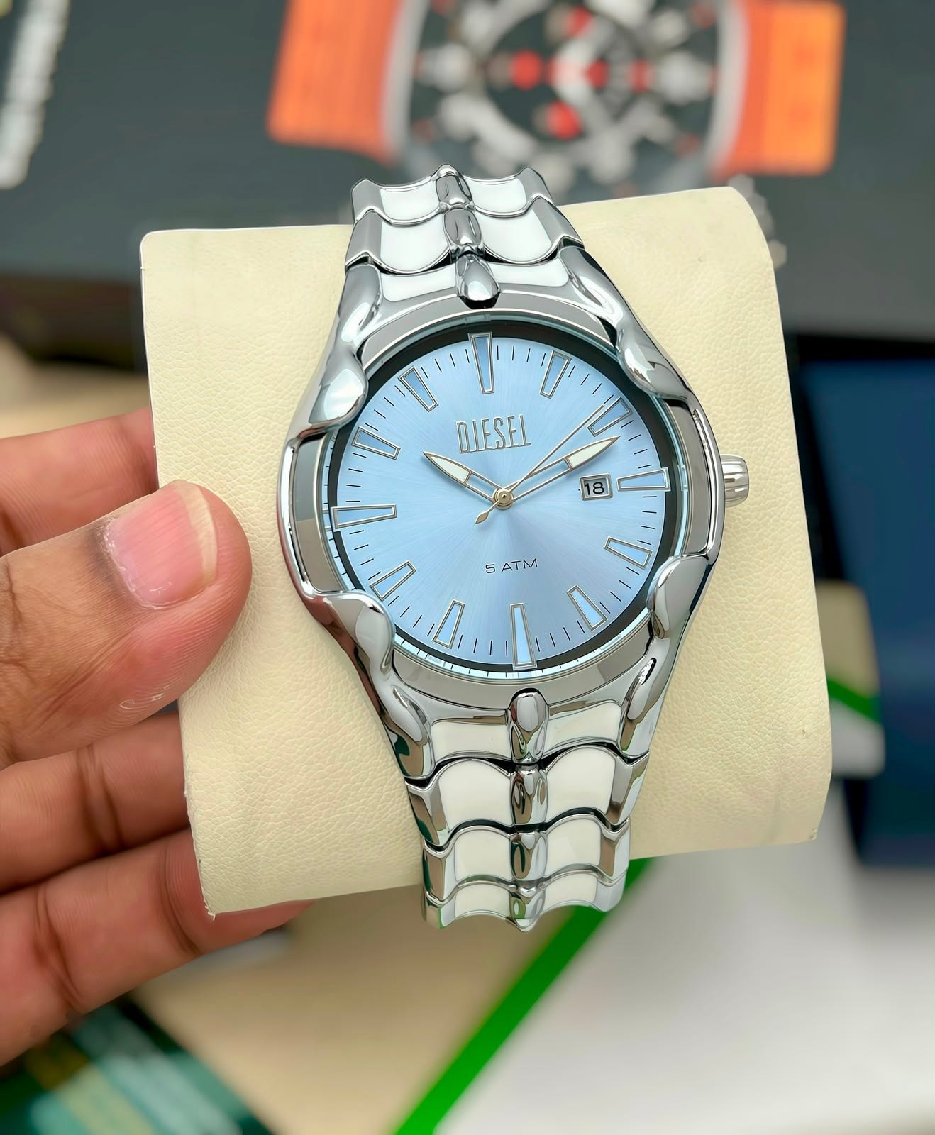 DIESEL GOLD TONE LUXURY WATCH