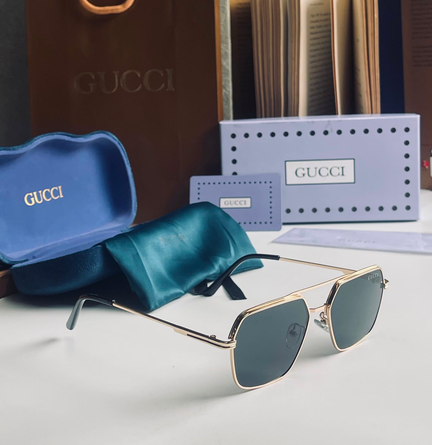 GUCCI SUNGLASSES  UNISEX AVIATOR MODEL