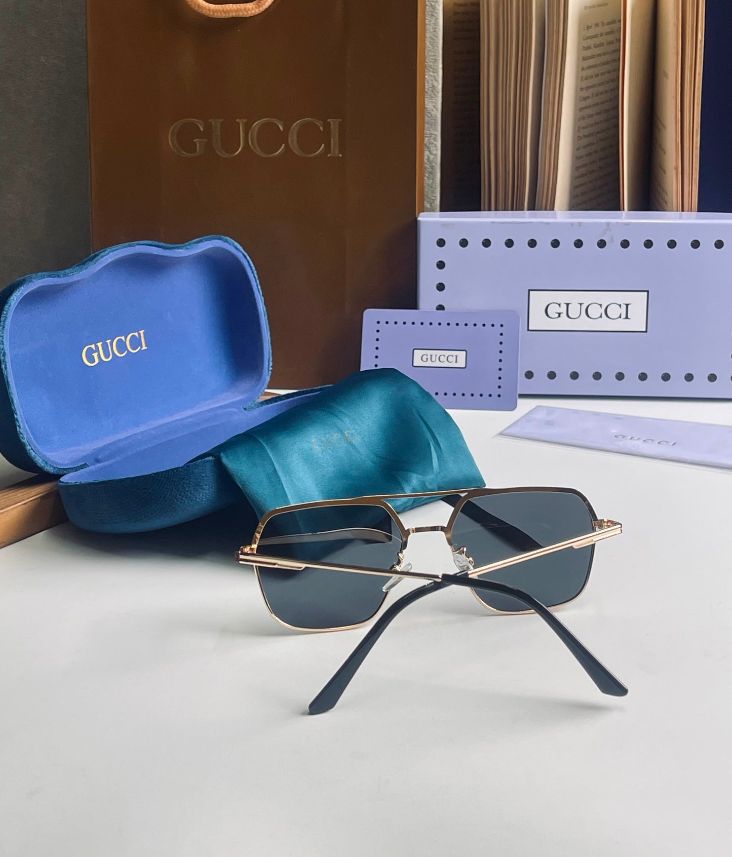 GUCCI SUNGLASSES  UNISEX AVIATOR MODEL