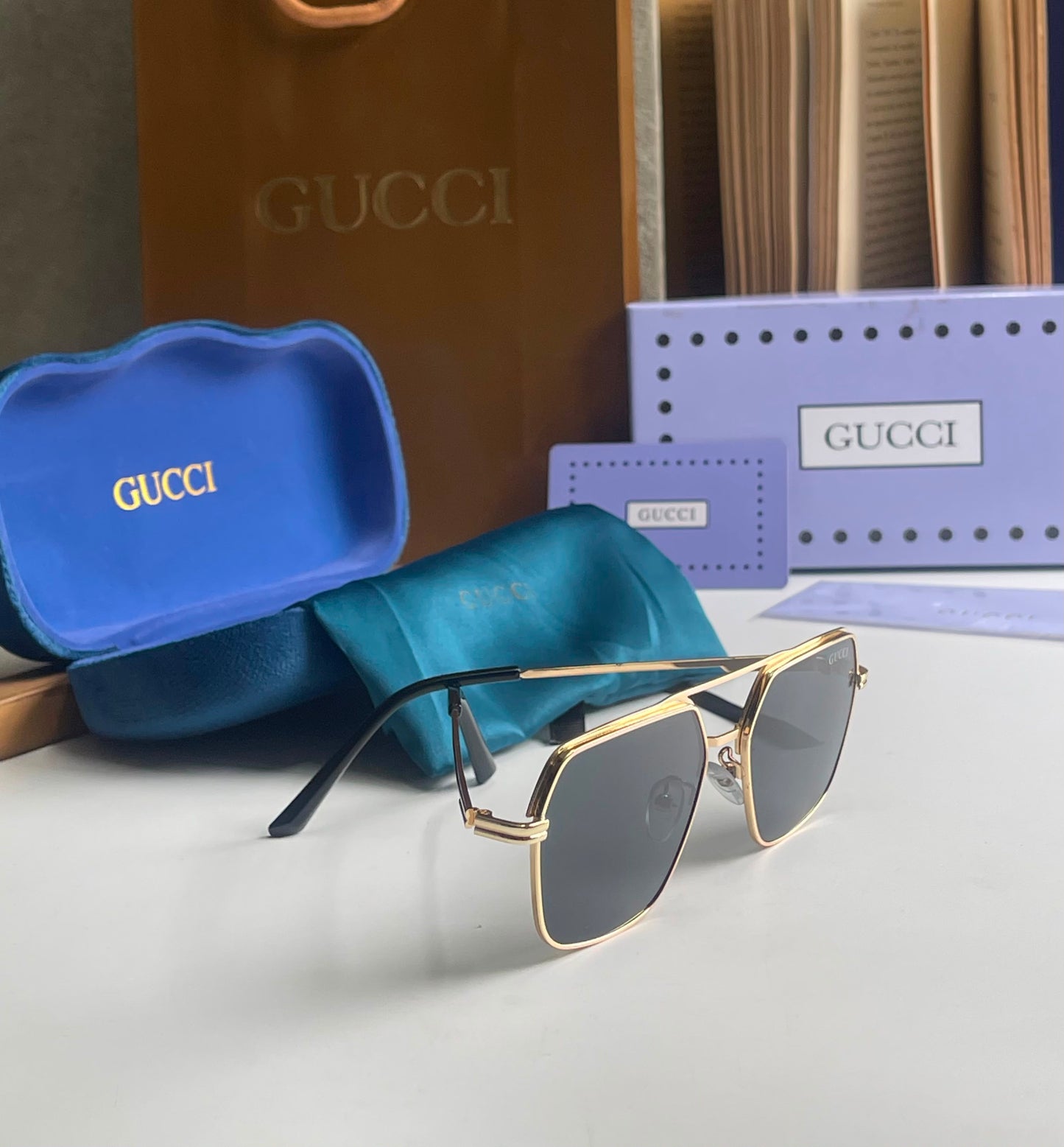 GUCCI SUNGLASSES  UNISEX AVIATOR MODEL