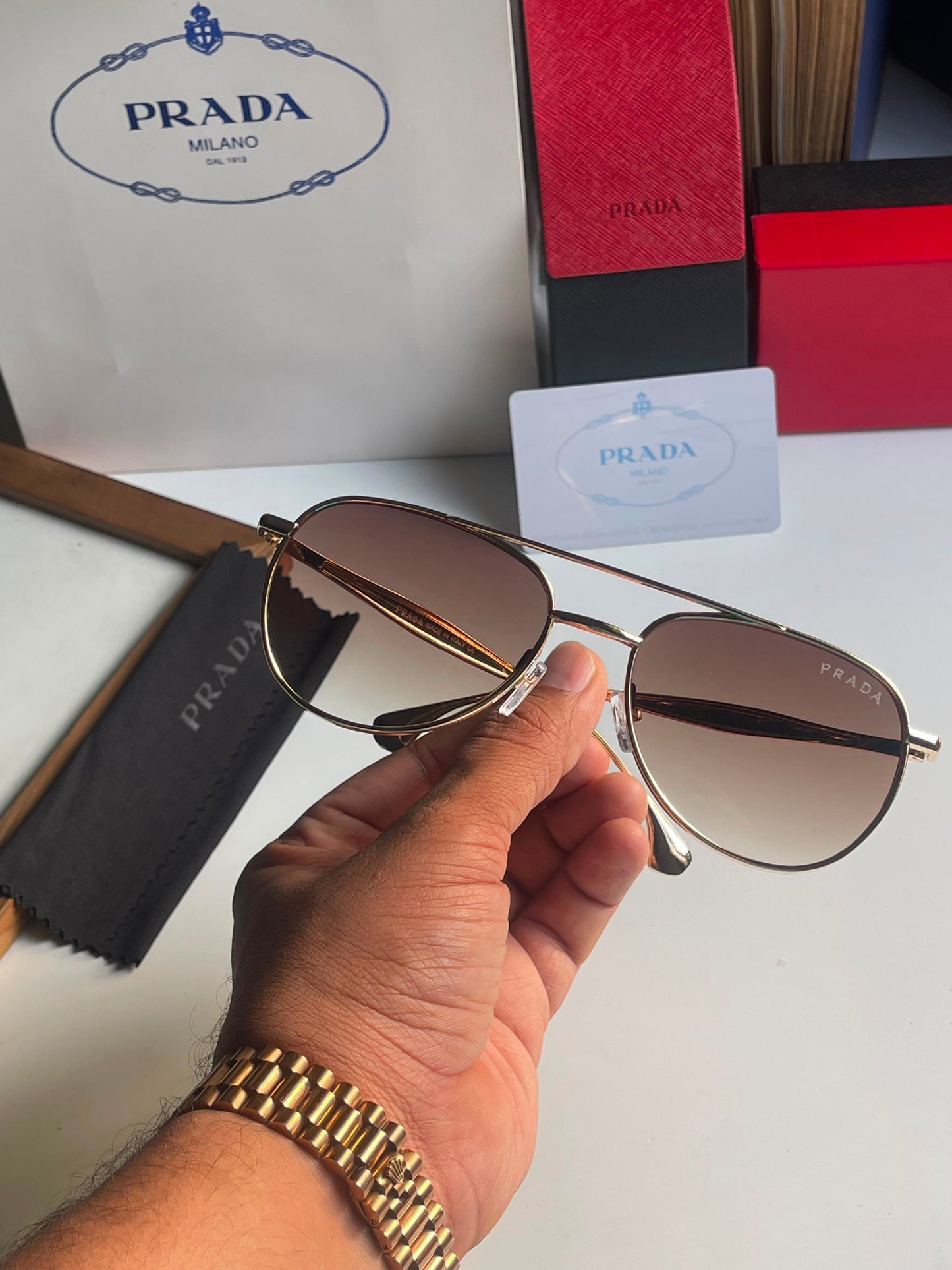 PRADA SUNGLASSES  UNISEX AVIATOR MODEL