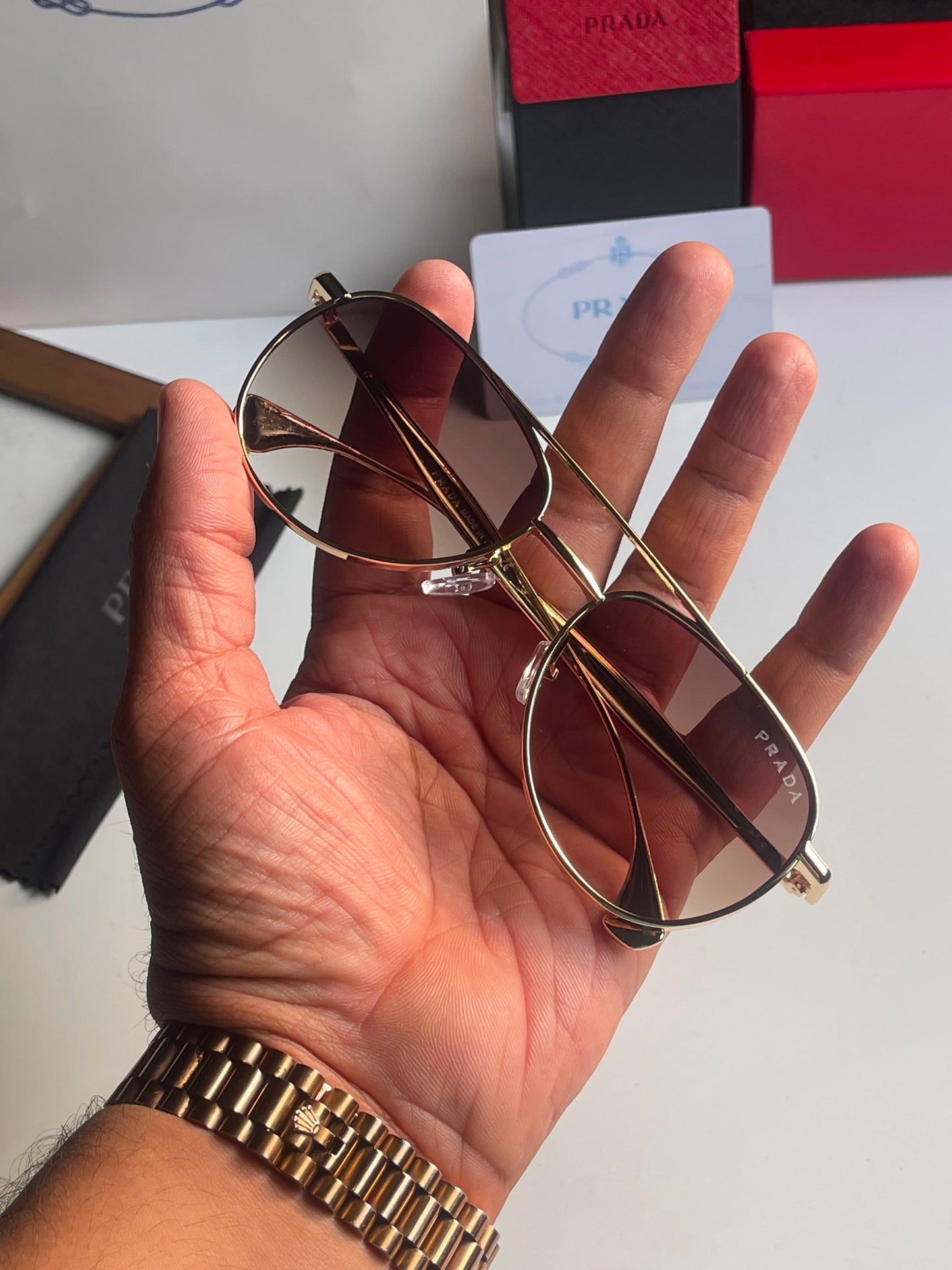 PRADA SUNGLASSES  UNISEX AVIATOR MODEL